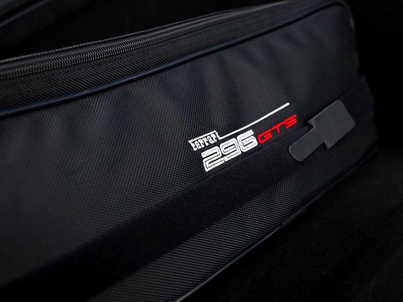 Ferrari 296 GTS 296 GTS 3.0