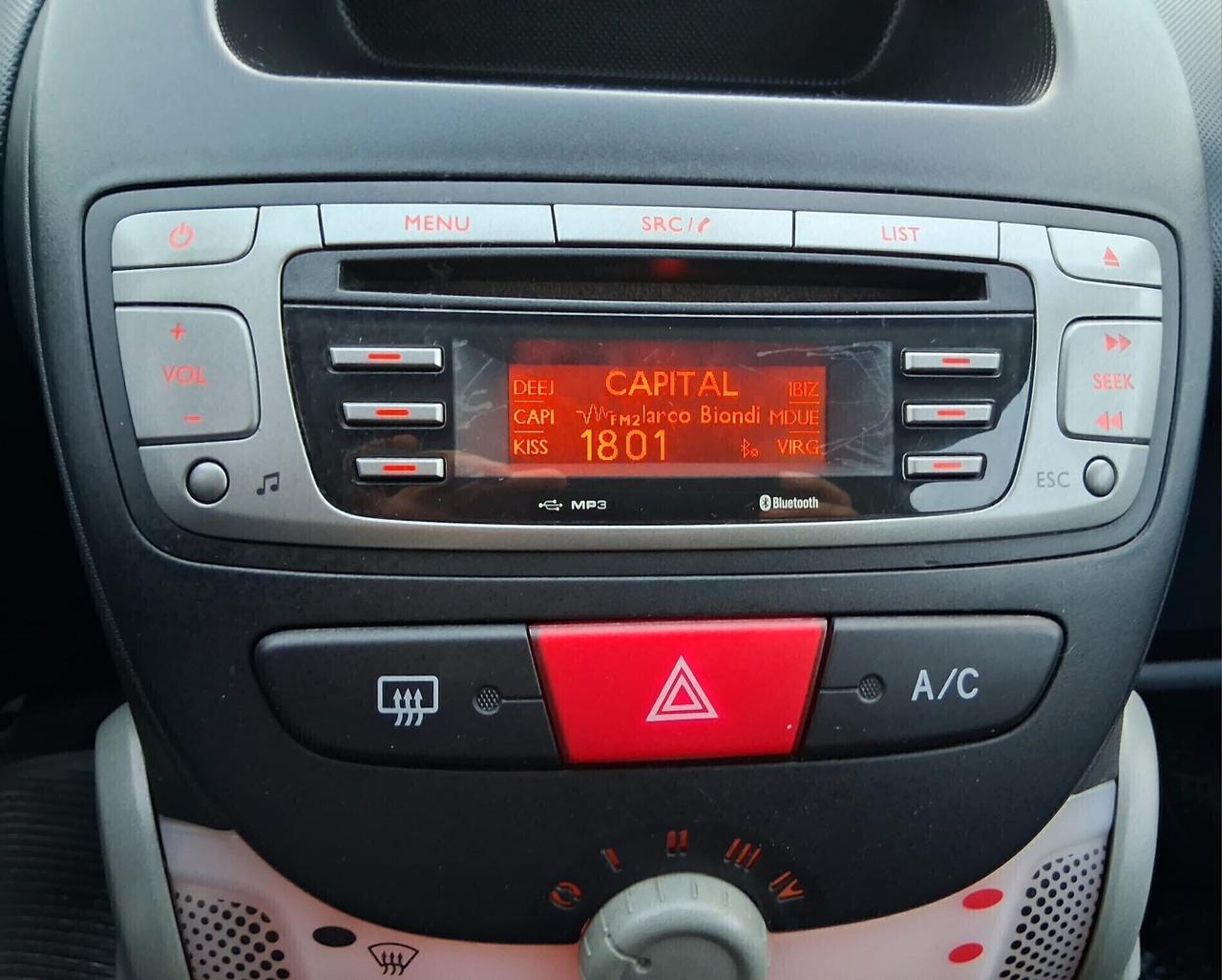 Toyota Aygo 1.0 12V VVT-i 5 porte Cool Soda Connect