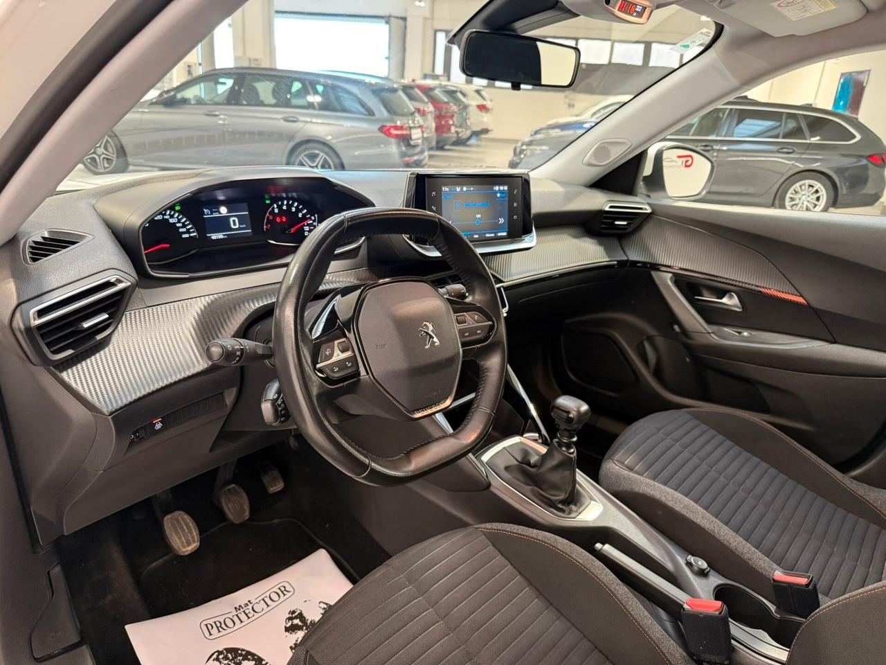 Peugeot 2008 PureTech 130 S&S EAT8 Active