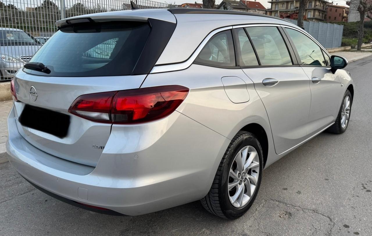 Opel Astra 1.6 CDTi 110CV Start&Stop Sports Tourer Dynamic