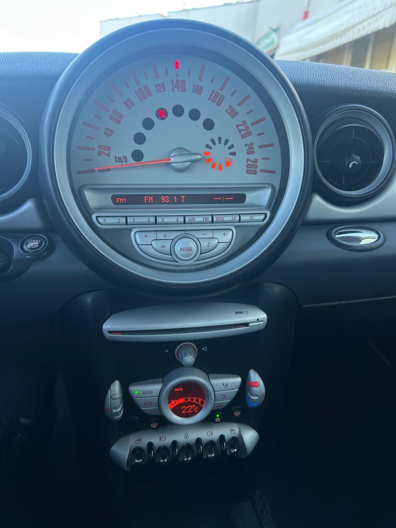 MINI 1.6 16 V 120 CV