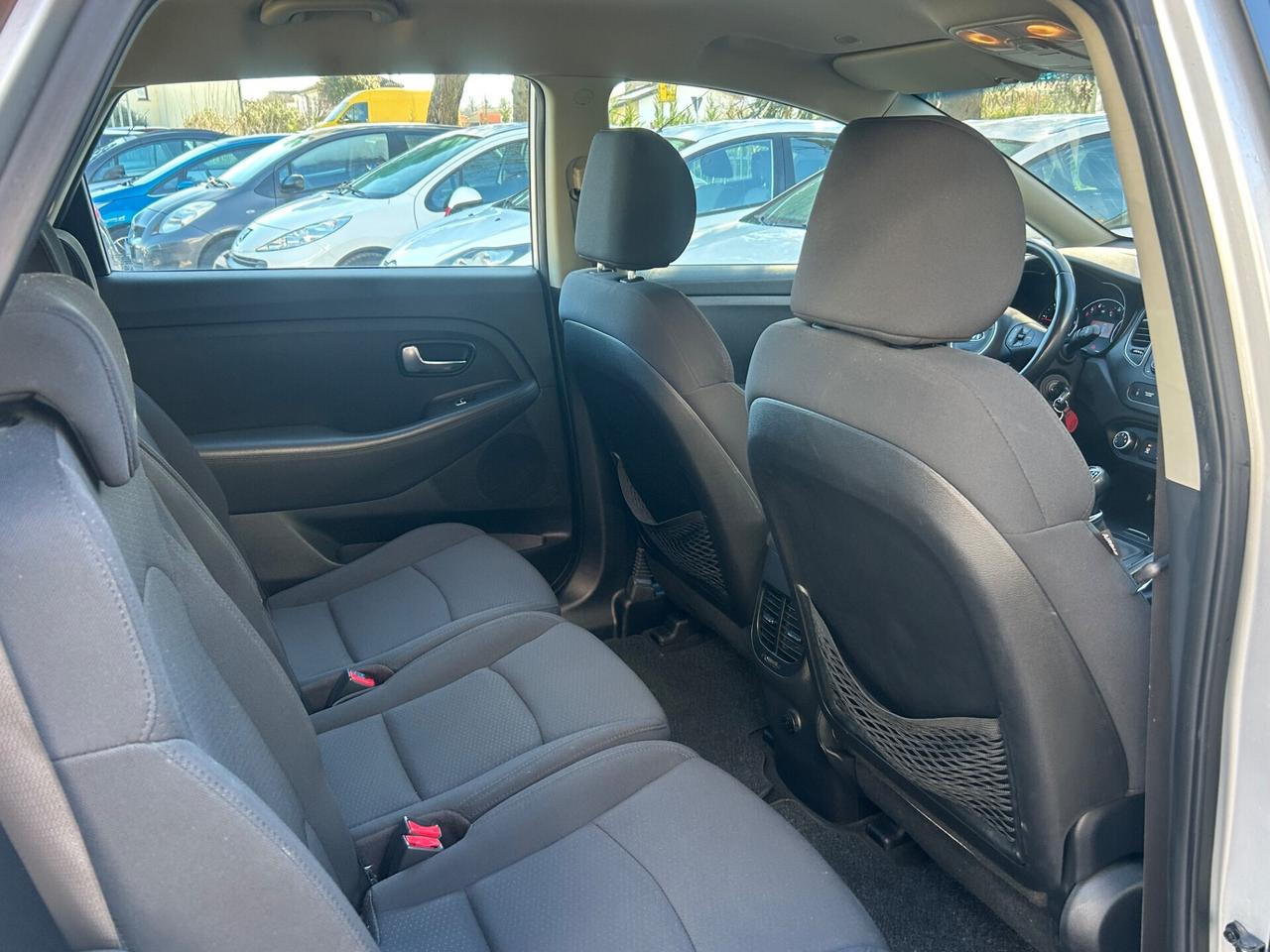 Kia Carens 1.7 CRDi 115 CV Cool