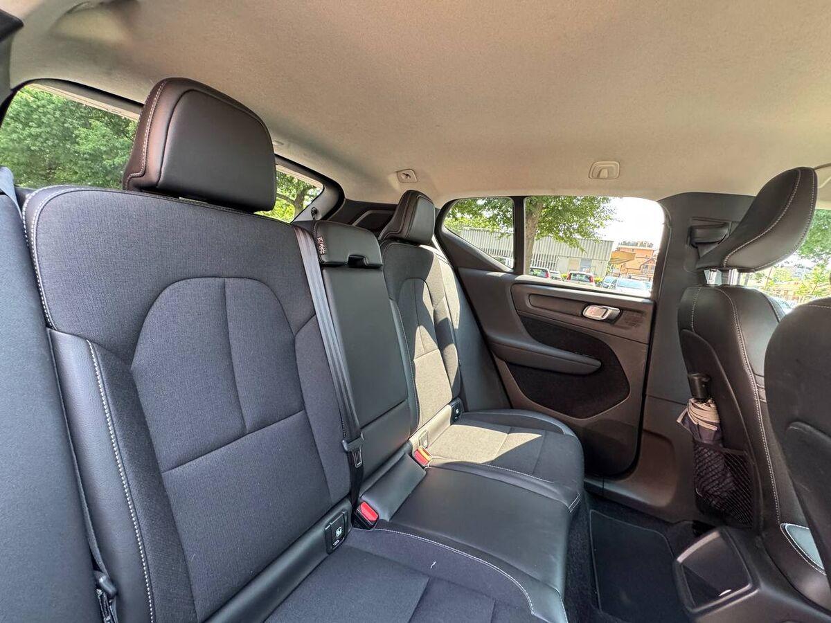 Volvo XC40 2.0 d3 Momentum auto my21