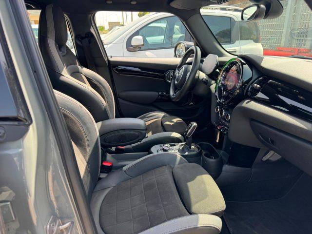 MINI Cooper 1.5 Cooper JCW 5 porte Automatico