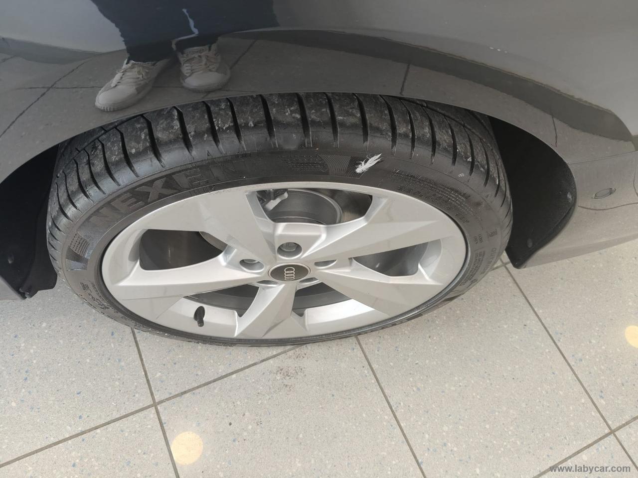 AUDI A3 Sedan 30 TDI Business Advanced