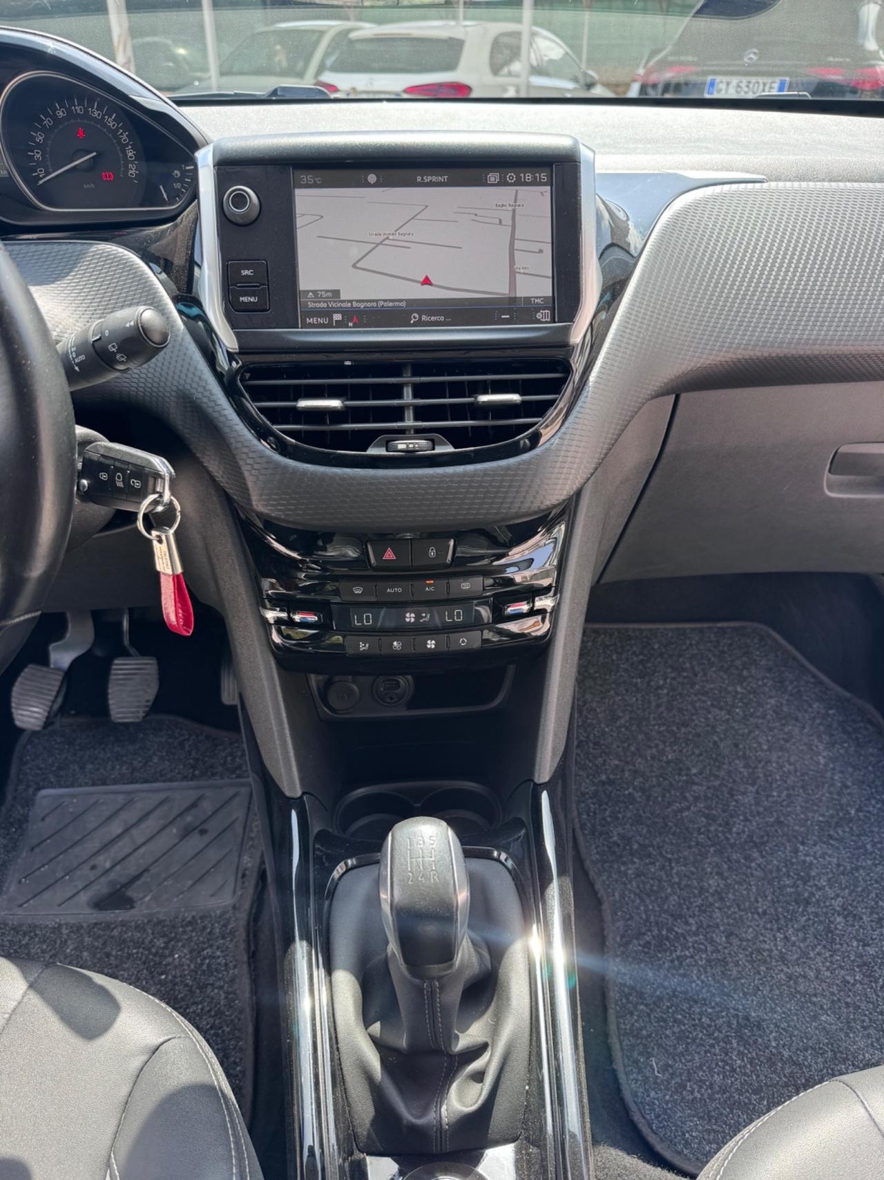 Peugeot 2008 BlueHDi 100 Allure