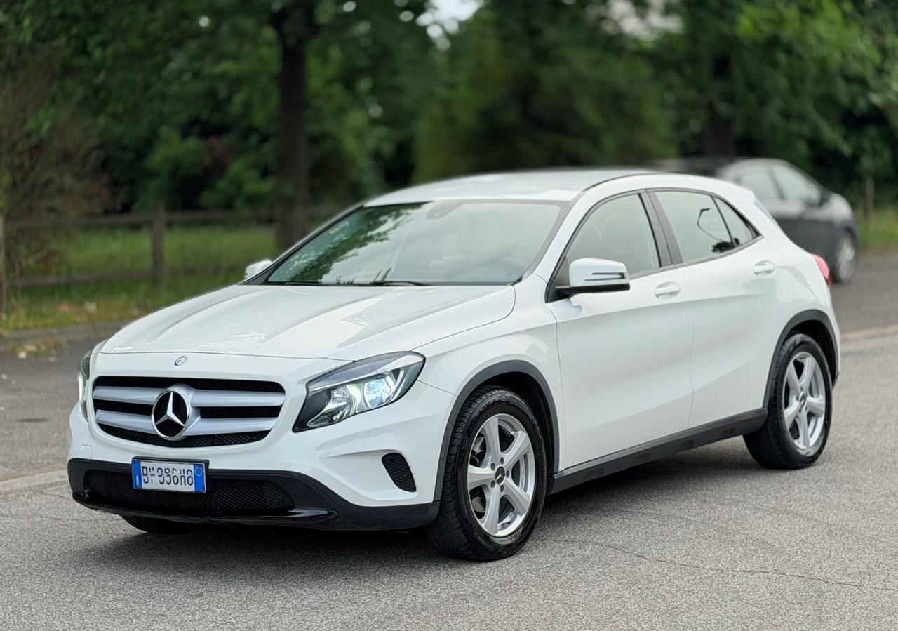 Mercedes-benz GLA 180 d Automatic Premium