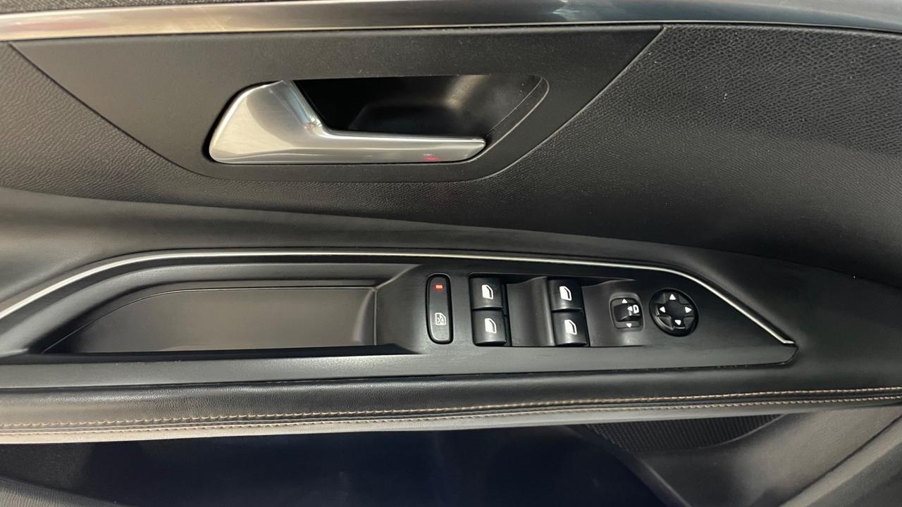Peugeot 3008 BlueHDi 120 S&S EAT6 GT Line