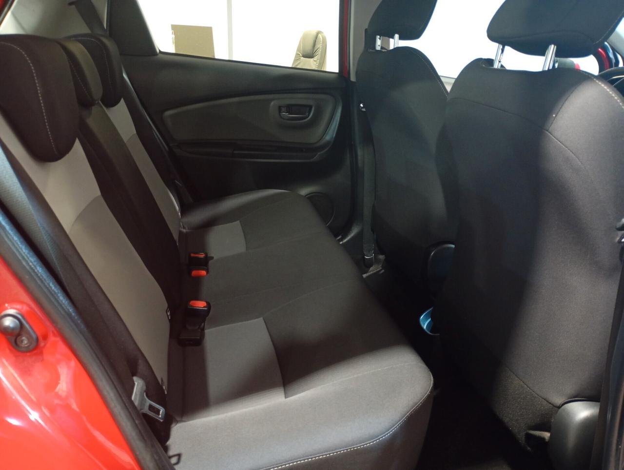 Toyota Yaris 1.0 72 CV 5 porte Active