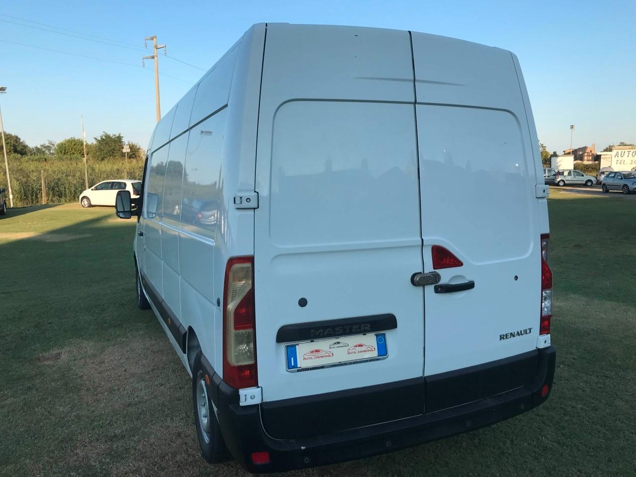 Renault Master Renault Master T. A. P.L. anno 05/2018 155.000 km