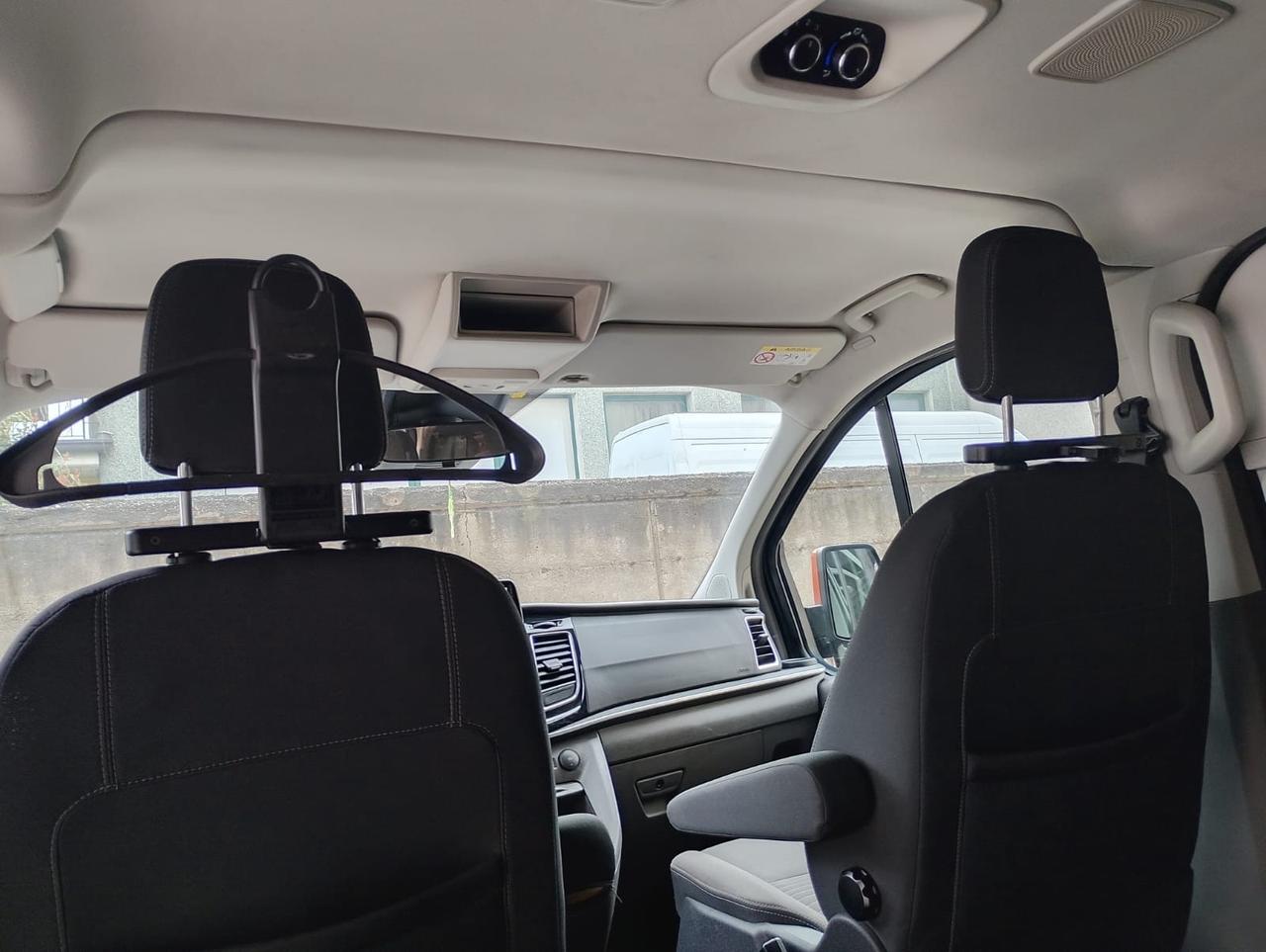 Ford Tourneo Custom 320 2.0 EcoBlue 170CV aut. Titanium