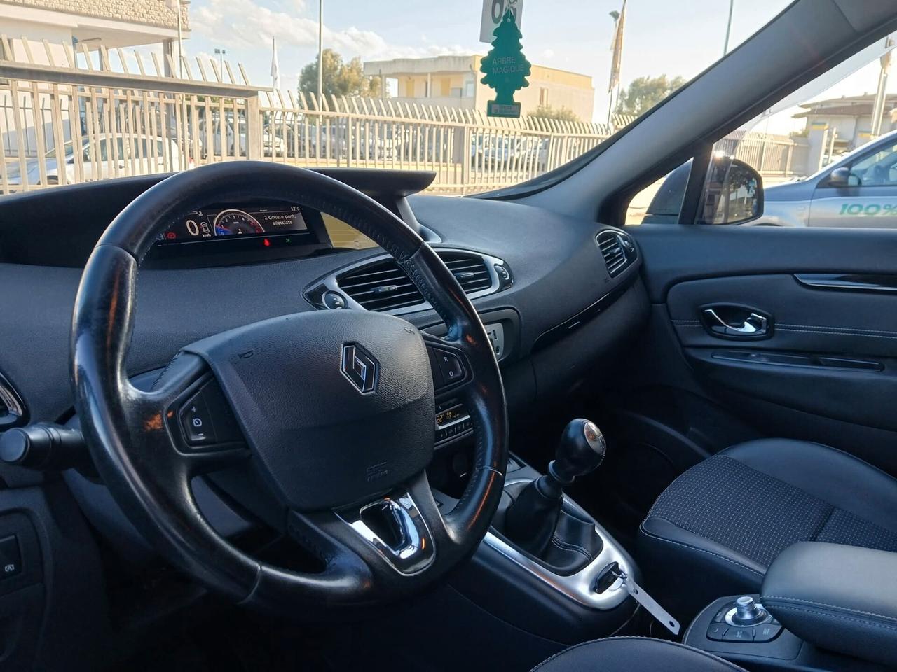RENAULT Scenic 1.5 dCi 110cv Energy Live