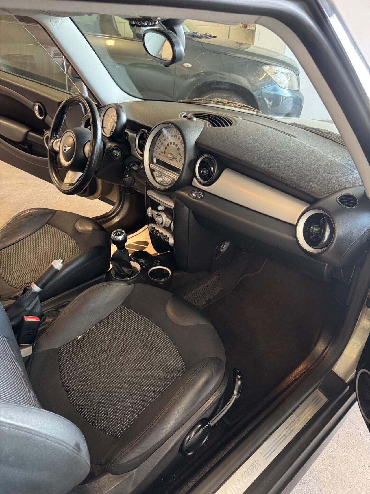 Mini Mini 1.6 16V Cooper Chili