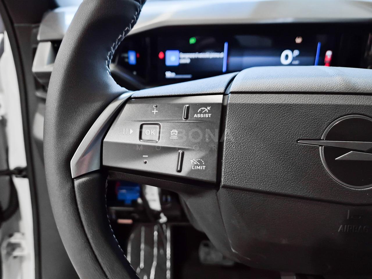 Opel Grandland 1.2 hybrid edition 145cv e-dcs6