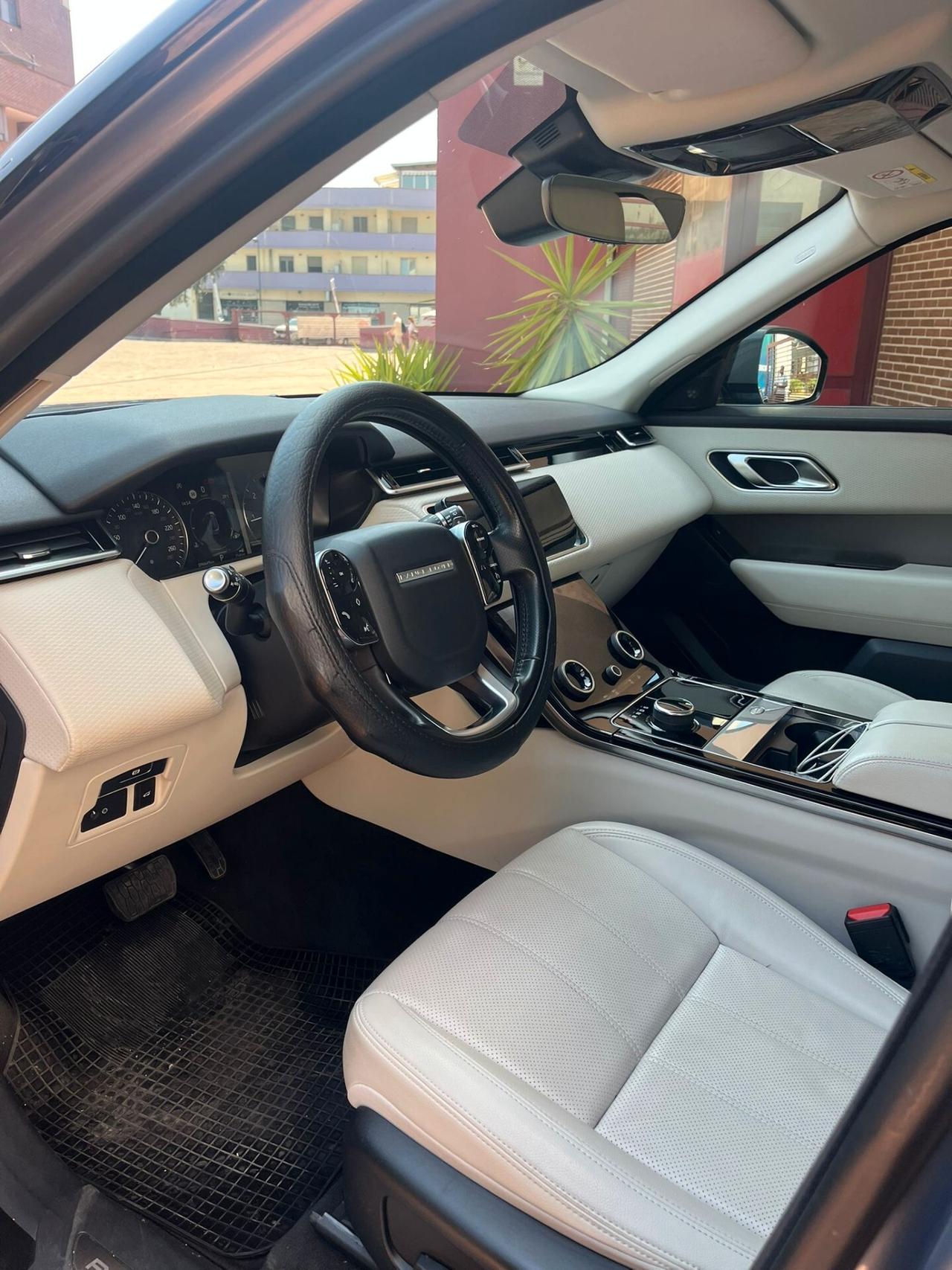 Land Rover Range Rover Velar Range Rover Velar 2.0D I4 240 CV