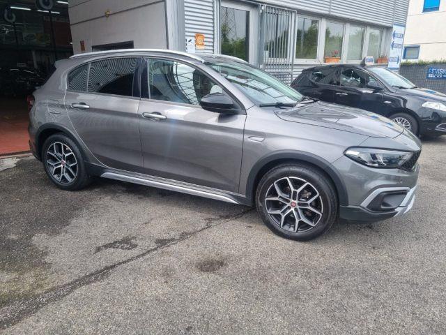 FIAT Tipo 1.0 5 porte Cross