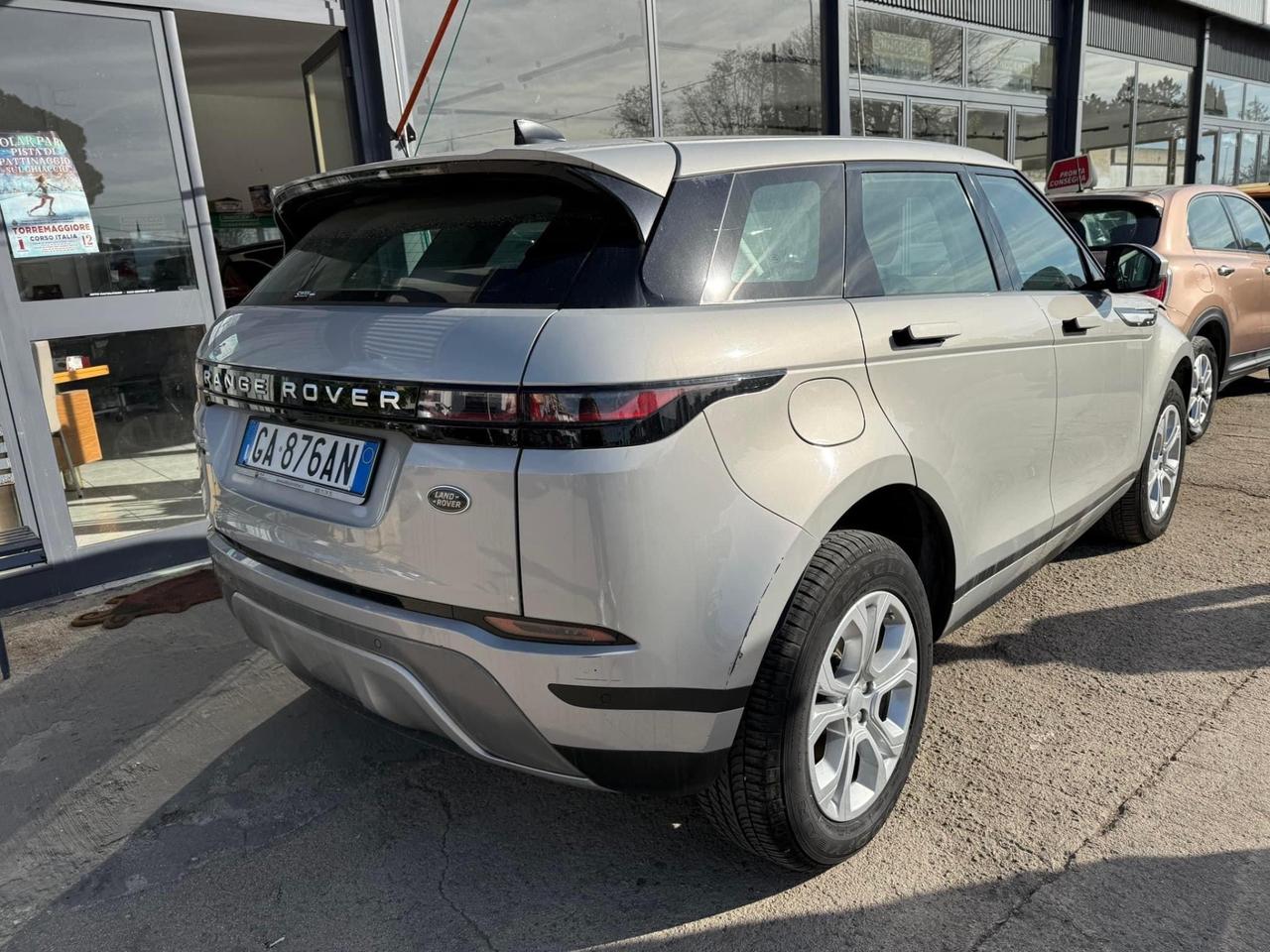 Range Rover Evoque 2.0 150 CV R-Dynamic catena rotta