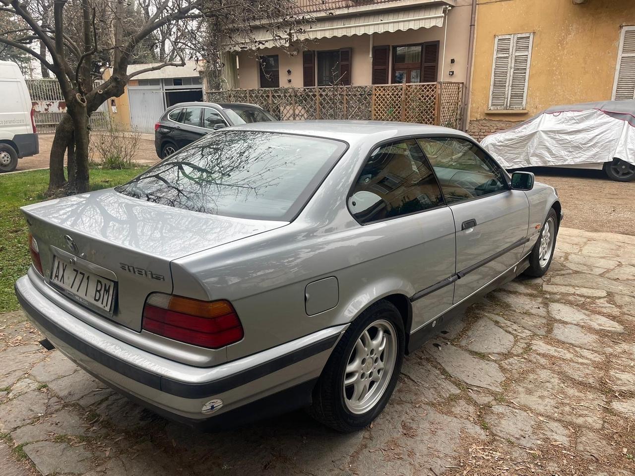 Bmw 318 318is 1.9 16V cat Coupé