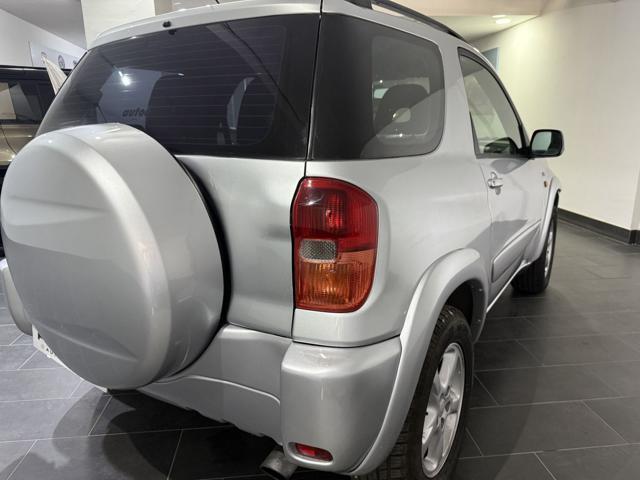 TOYOTA RAV 4 RAV4 2.0 Tdi D-4D cat 3 porte
