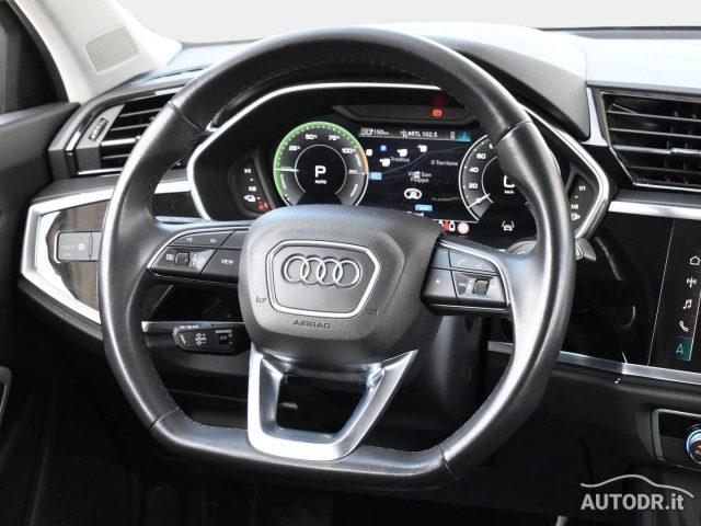 AUDI Q3 SPB 45 TFSIe S-Tronic S-Line LED, Navi, Cerchi 19"