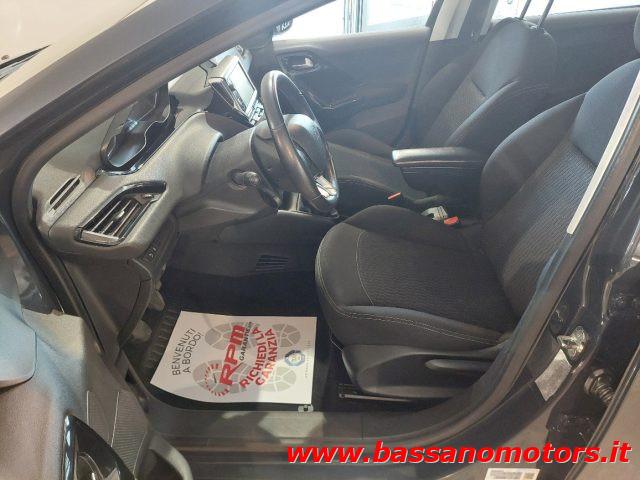 PEUGEOT 208 PureTech 82 5p. GPL NEOPATENTATI