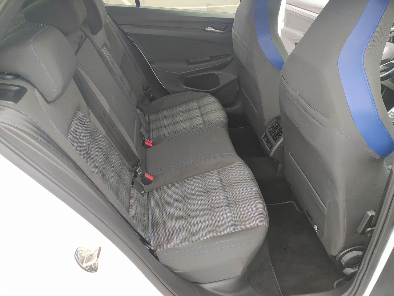 Volkswagen Golf 1st Edition Life 1.4 eHybrid #6450