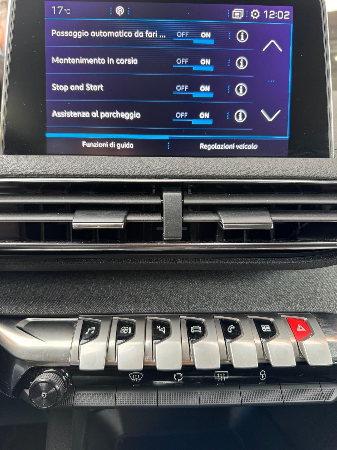 Peugeot 3008 BlueHDi 130 S&S EAT8 Allure