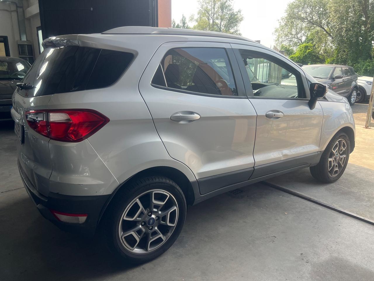 Ford EcoSport 1.5 110 CV Powershift Business
