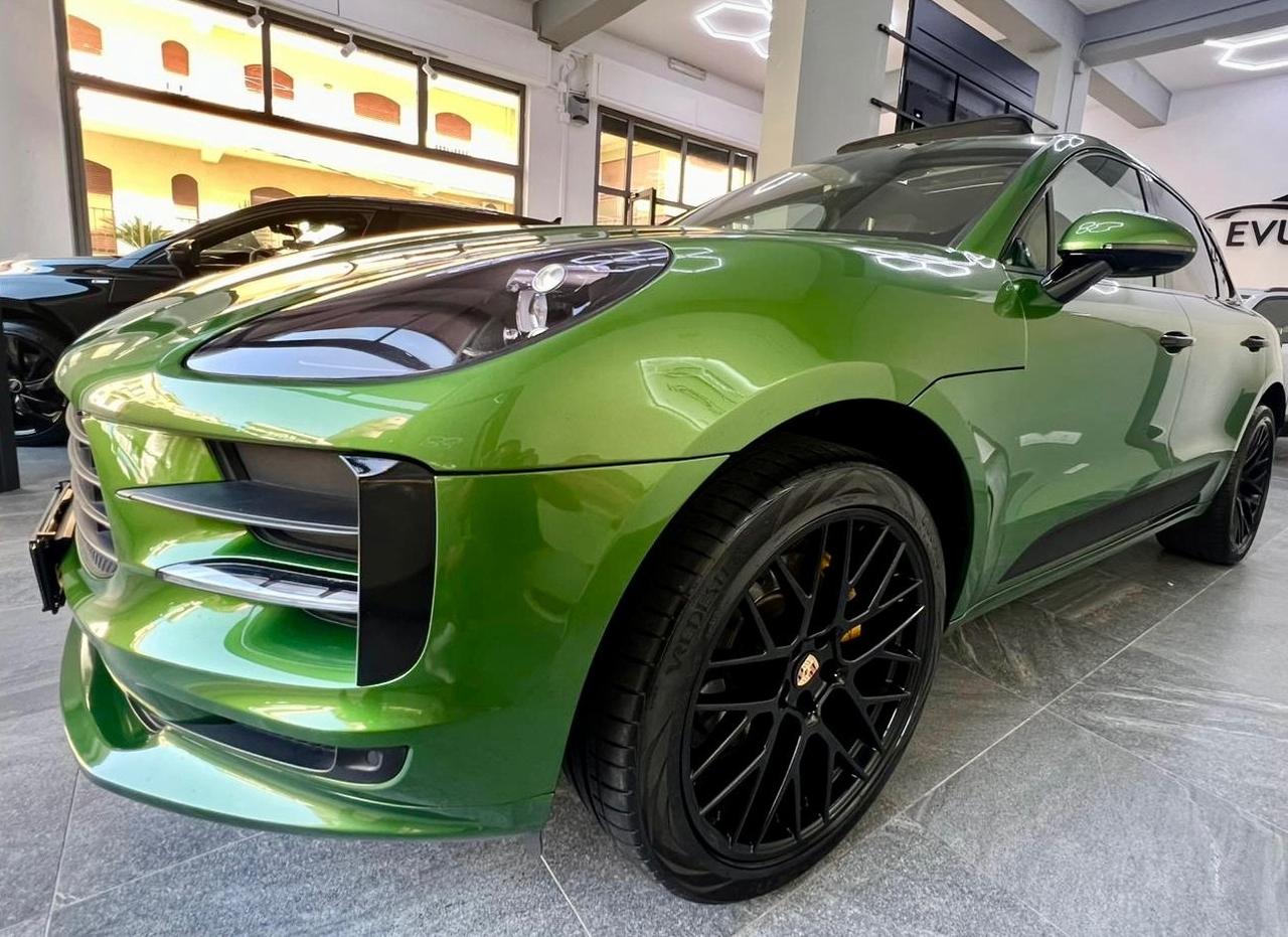 Porsche Macan 2.0 BENZINA 245CV PYTHON GREEN (GTS COLOR)