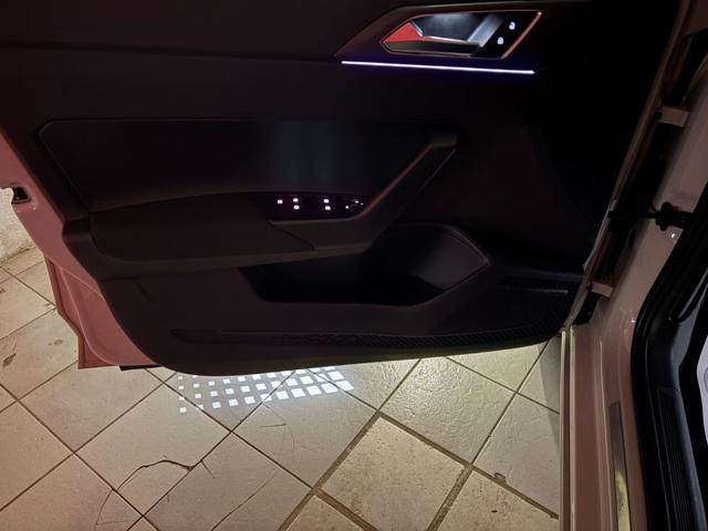 VOLKSWAGEN Taigo 1.0 TSI 116 CV DSG R-Line TETTO APR/PAN