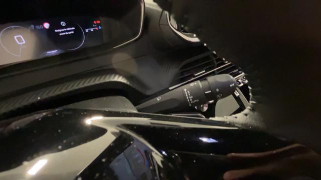PEUGEOT 2008 PureTech 100 S&S Allure - NUOVO MODELLO!