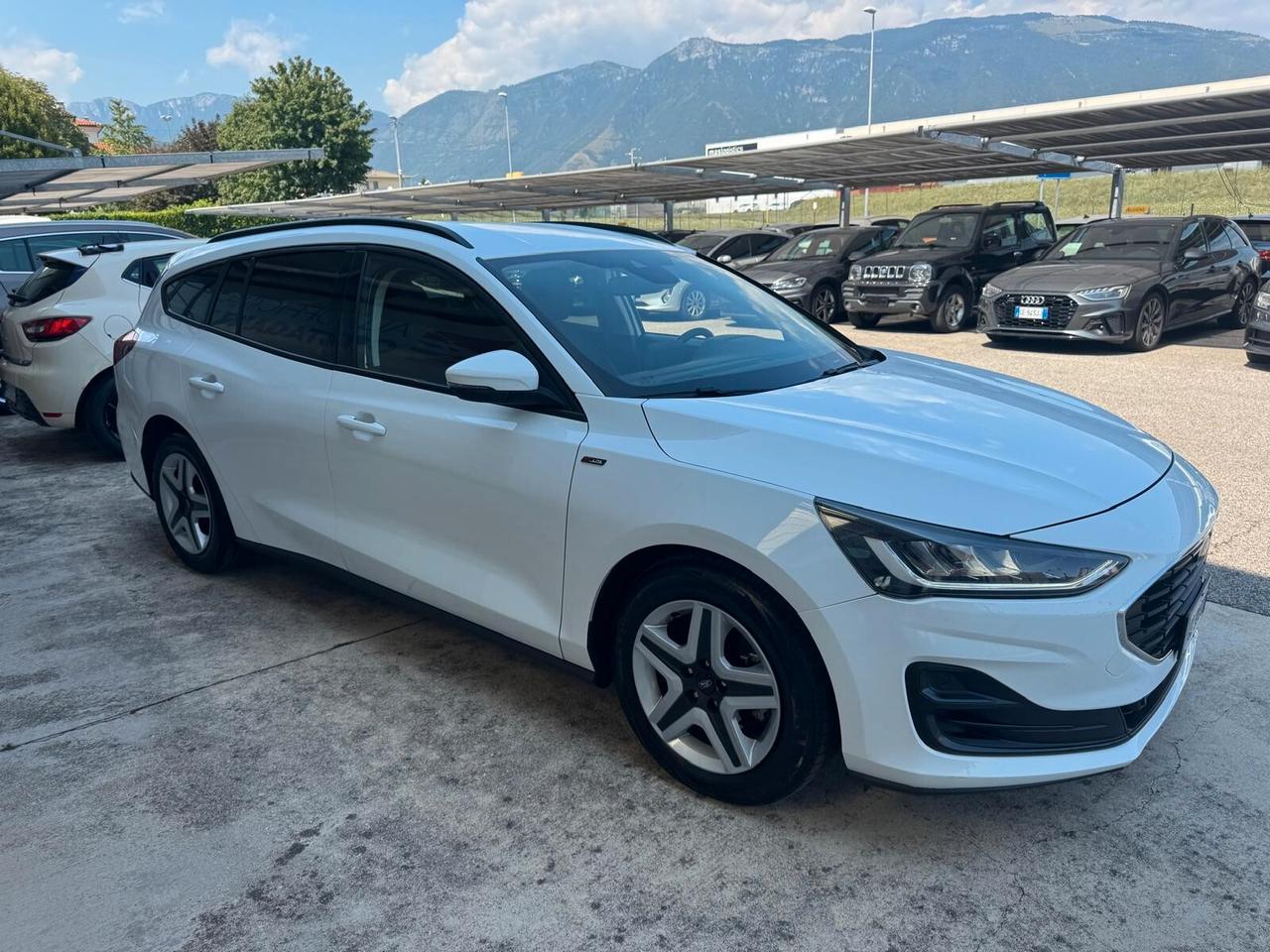 Ford Focus 1.5 EcoBlue 120 CV automatico SW ST-LINE