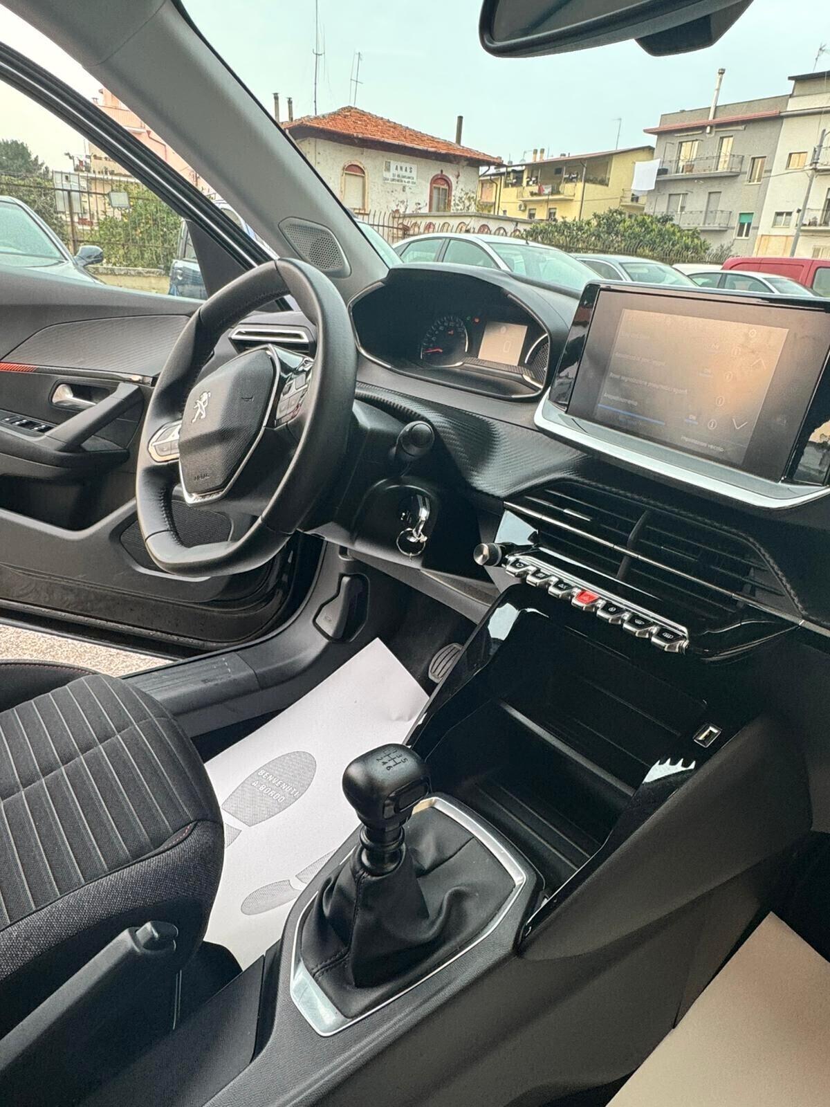Peugeot 2008 PureTech 130 S&S Allure