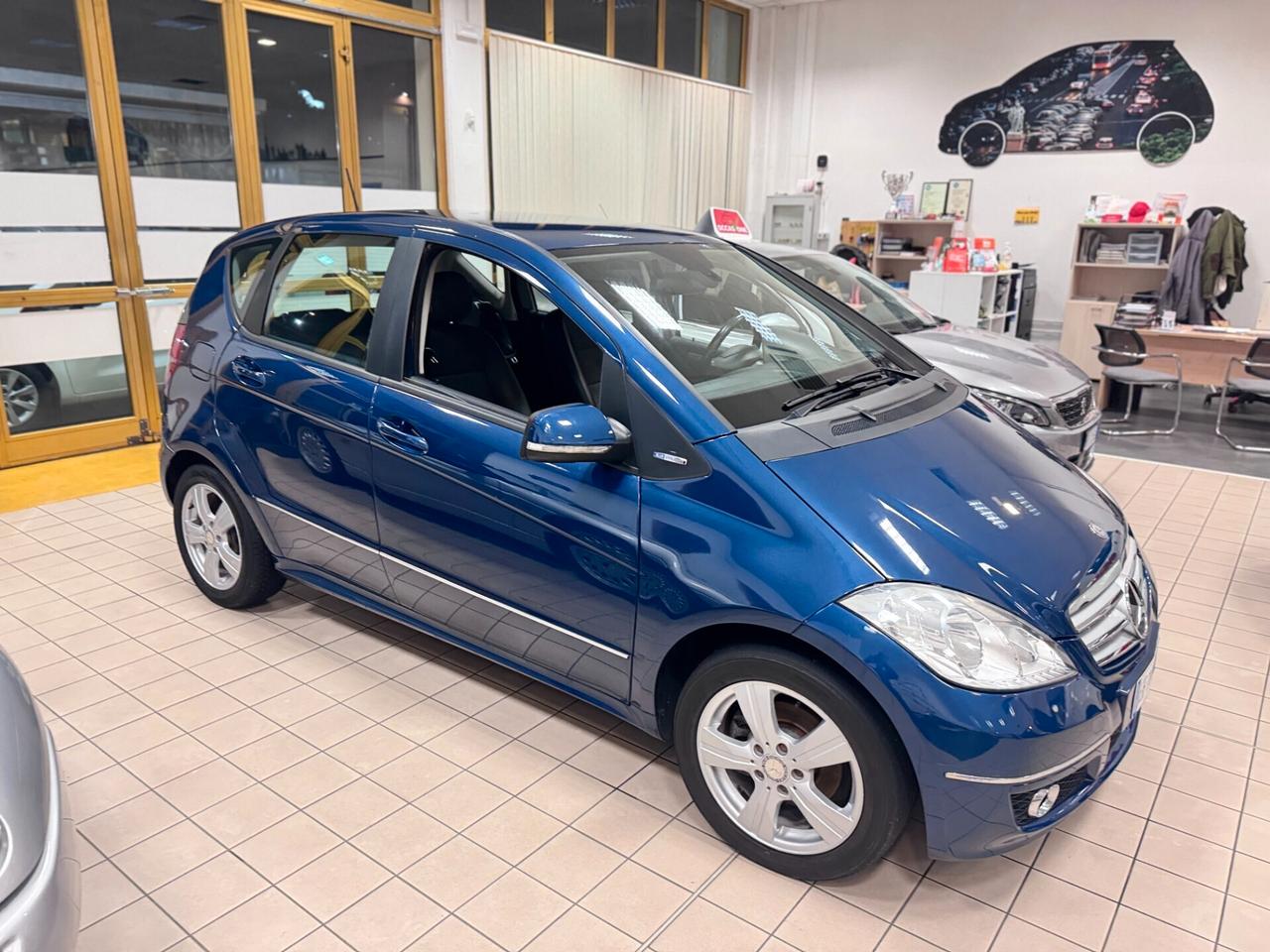 Mercedes-benz A 160 BlueEFFICIENCY Elegance