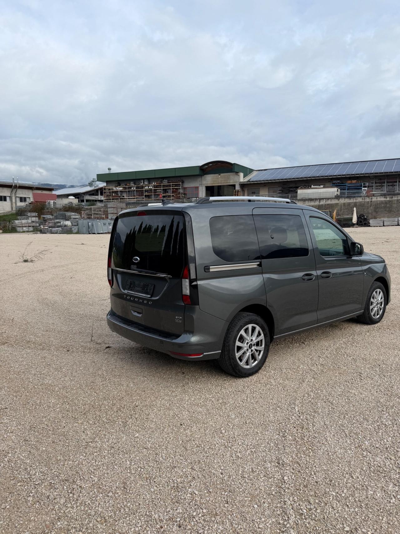 Ford Tourneo Connect 2.0 EcoBlue 122 CV 4x4 7 posti