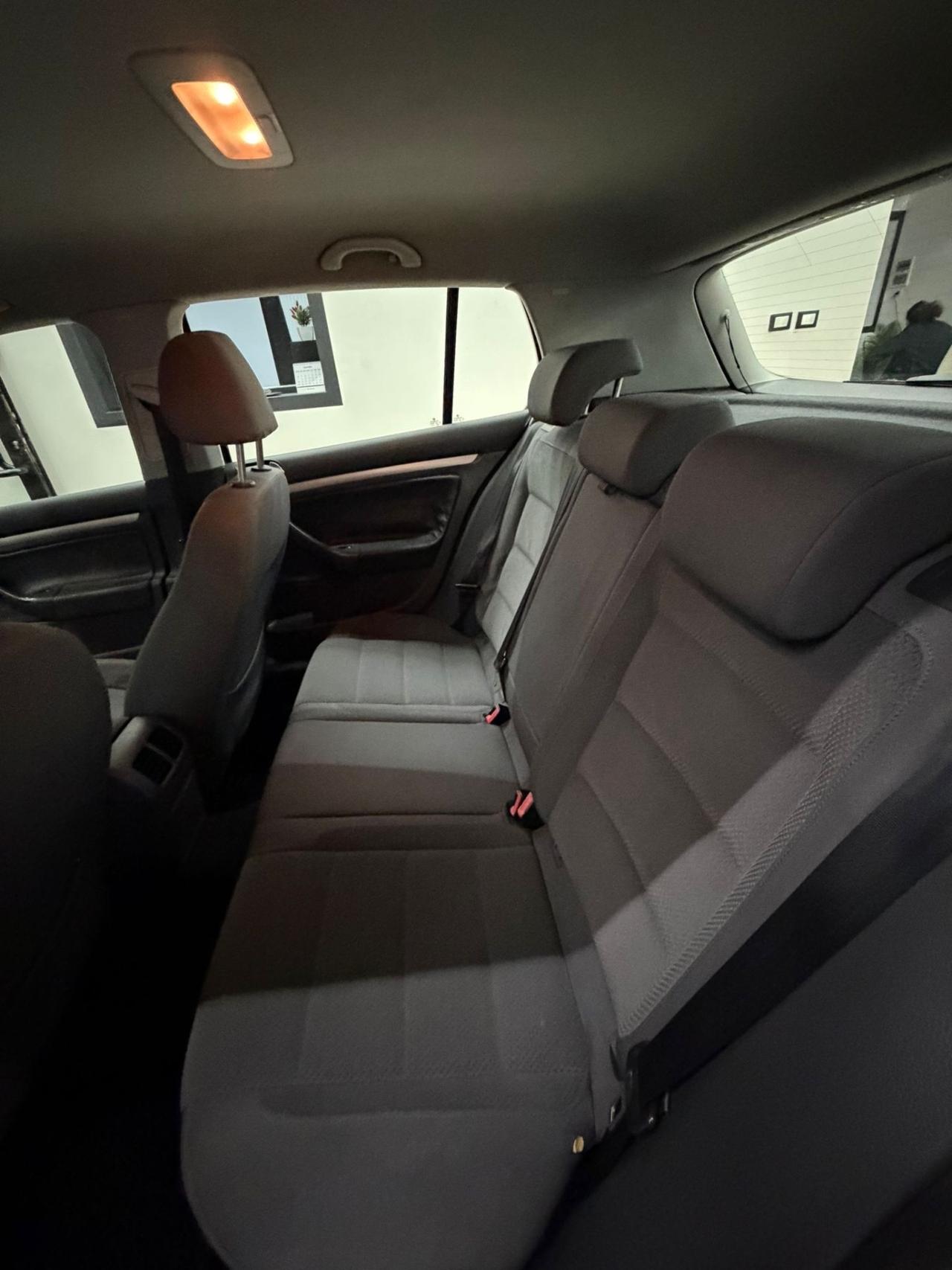 Volkswagen Golf 1.9 TDI 5p. Comfortline