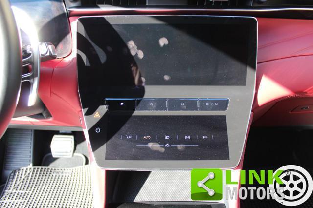 MASERATI Grecale MHEV 300 CV AWD GT