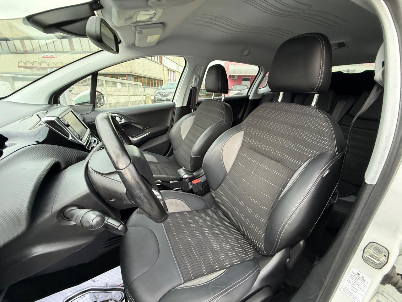 Peugeot 2008 BlueHDi 120 S&S Crossway 2016