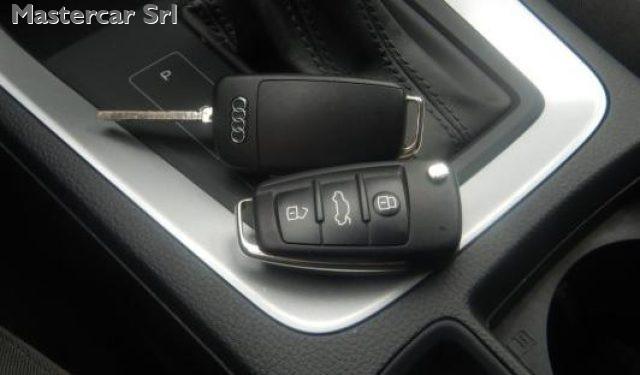 AUDI Q3 Q3 45 1.4 tfsi e Business s-tronic - GK026FT
