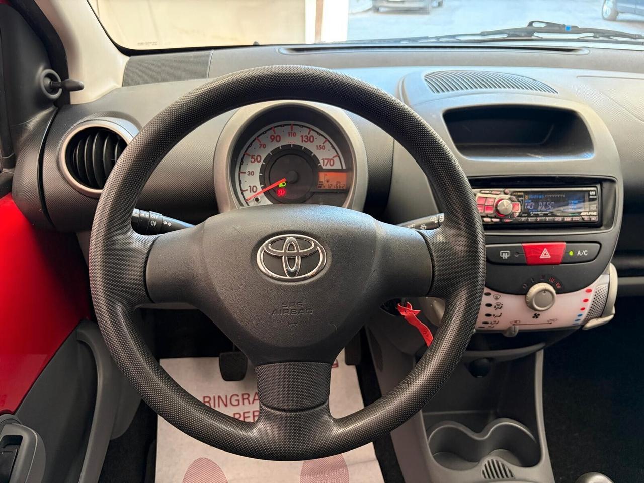Toyota Aygo 1.0 Now 68Cv 12 MESI DI GARANZIA