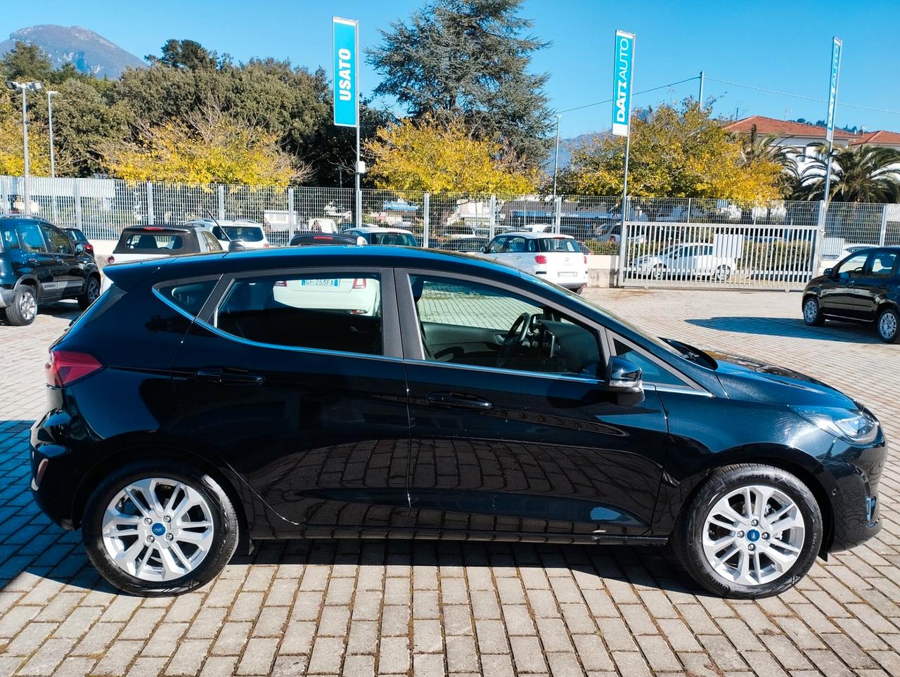 Ford Fiesta 1.1 75 CV 5 porte Titanium