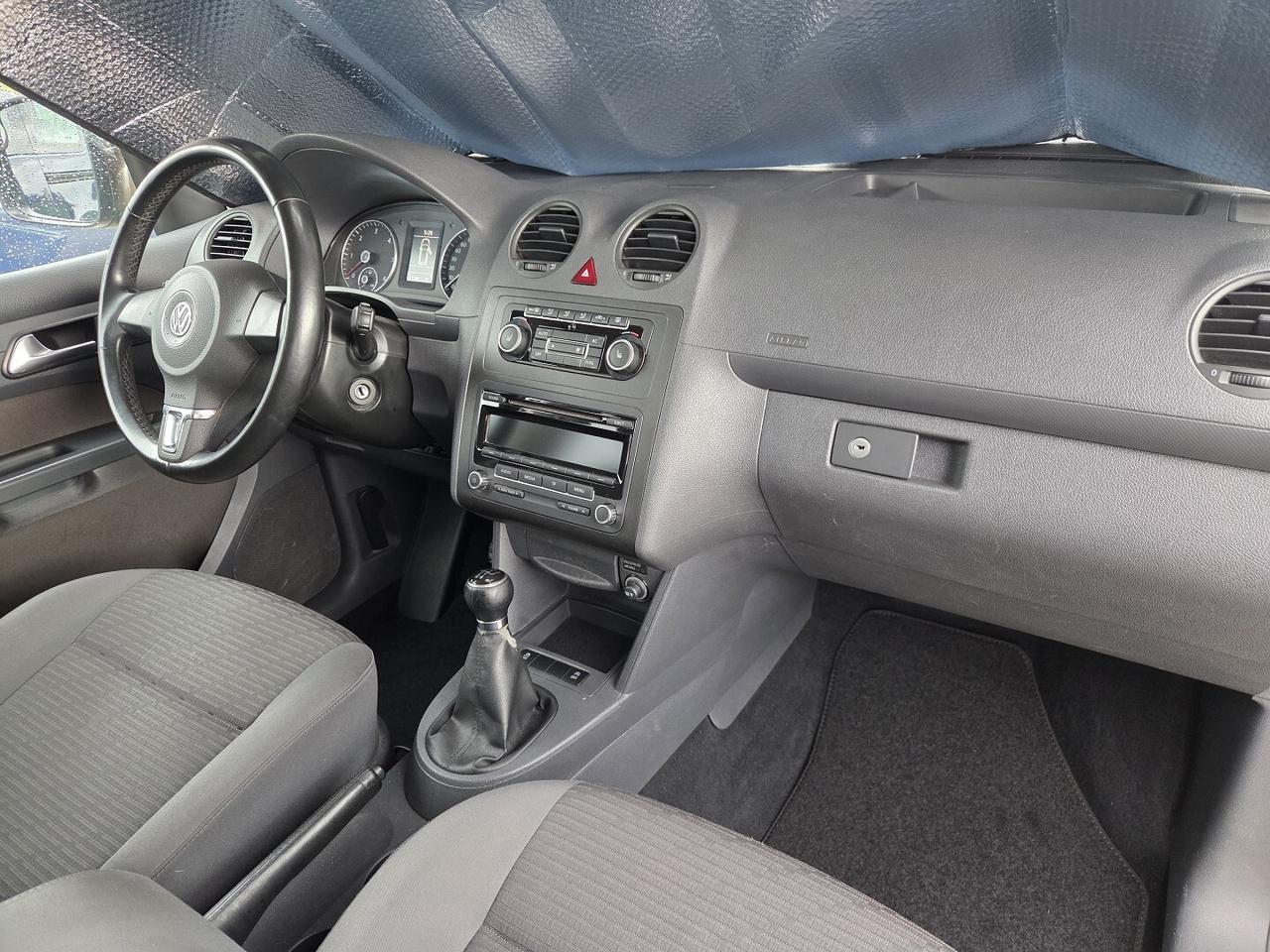 VOLKSWAGEN CADDY 1.6TDI 102CV 7 POSTI