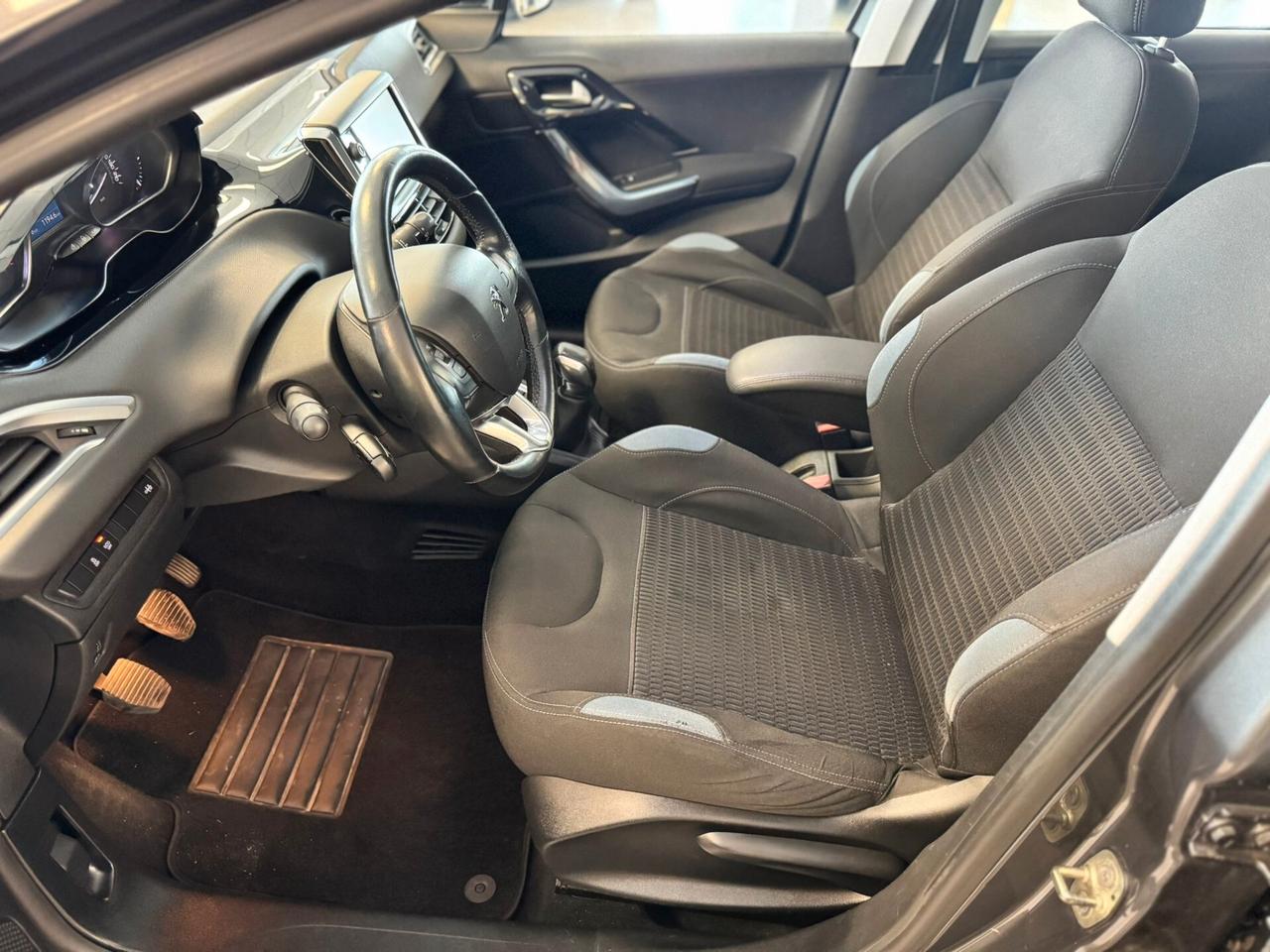 Peugeot 208 1.6 e-HDi 92 CV Stop&Start 5 porte Allure NON E DOTATA DI CINGHIA A BAGNO D'OLIO