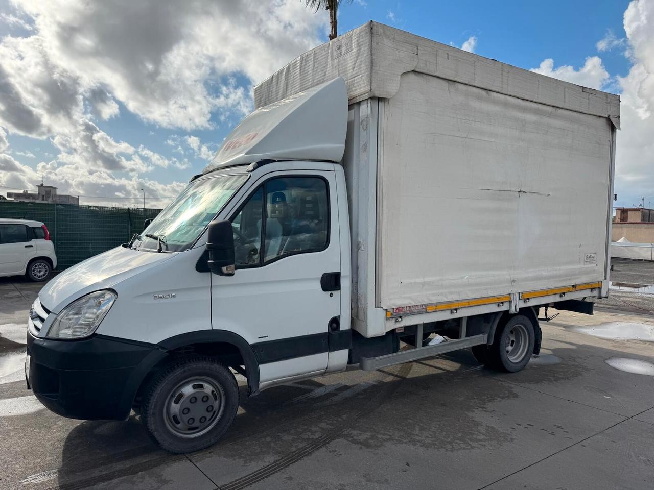 IVECO DAILY 35C15 Anno 2006 CASSONATO CON TELONE FISSO