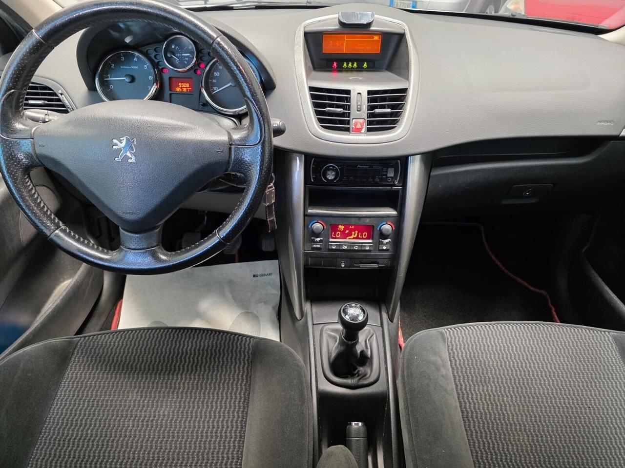 Peugeot 207 1.4 88CV 5p. XT
