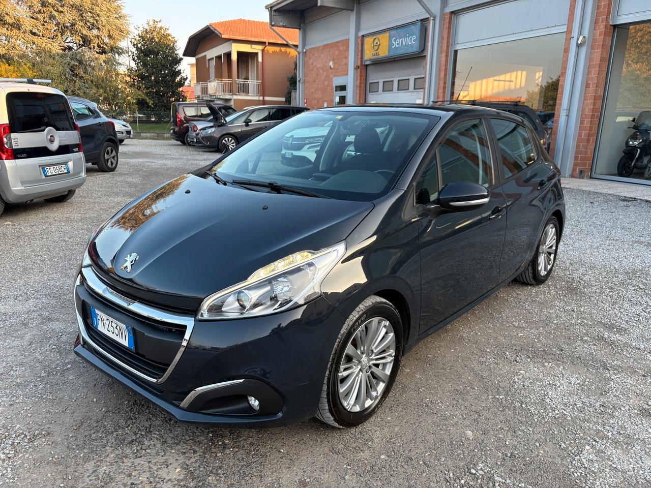 Peugeot 208 1.2 Benzina 82CV 5 porte -Unico Prop.