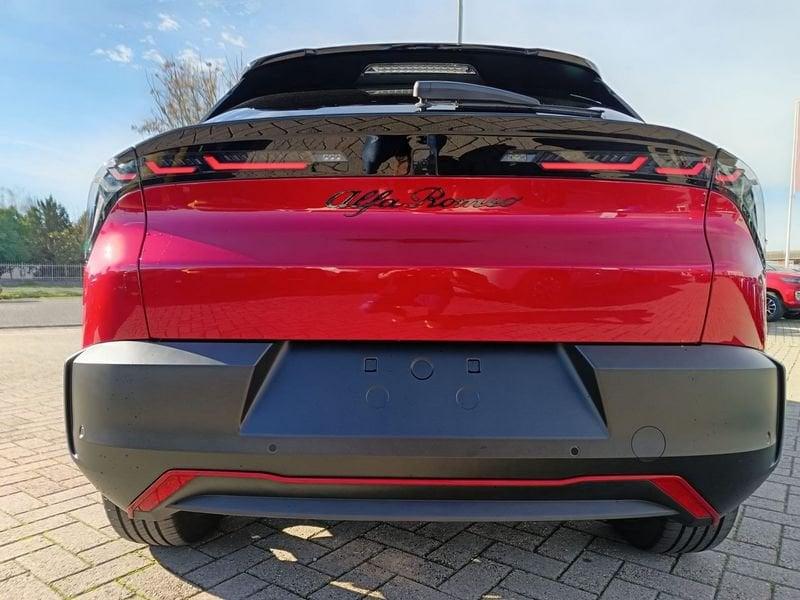 Alfa Romeo Junior BEV 156CV/115kW elettrica SPECIALE