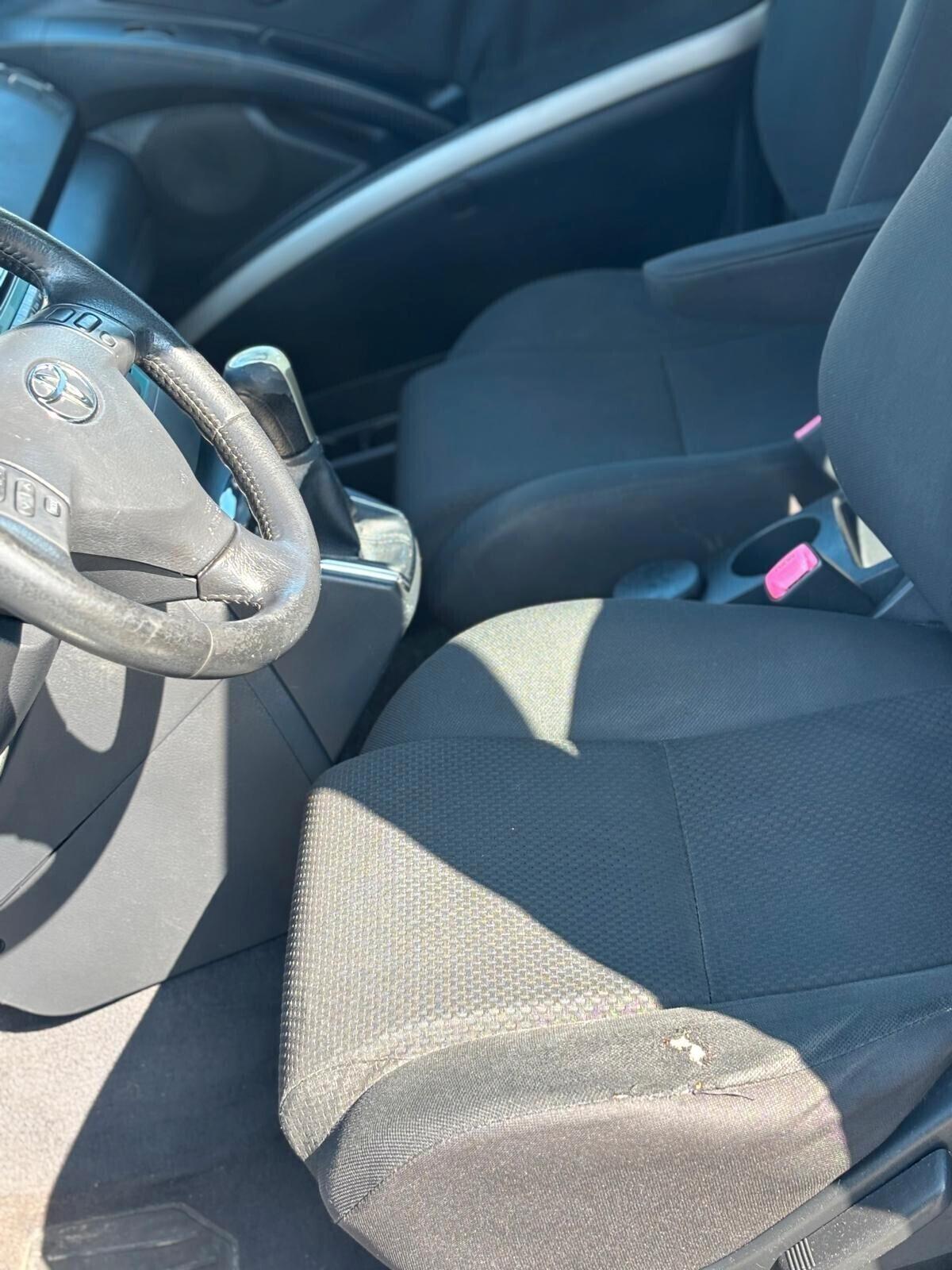 Toyota Corolla Verso 1.8 16V Sol 7 POSTI tagliandata sempre in concessionario toyota UNICO PROPRIETARIO