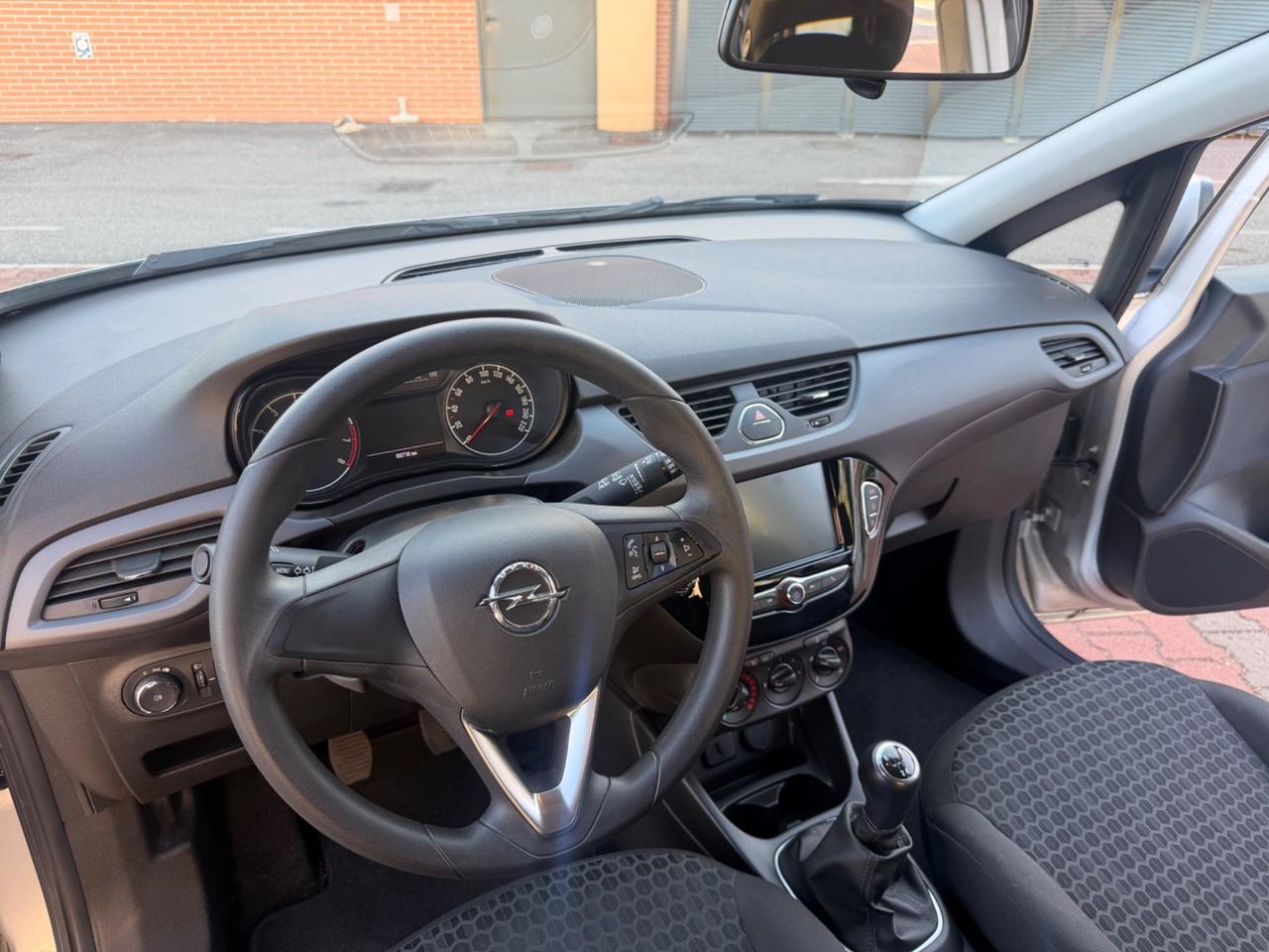 Opel Corsa 1.4 GPL Tech Advance 5p