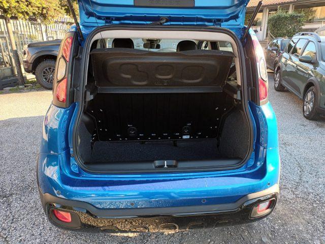 FIAT Panda 1000 HYBRID PANDINA 70 CV CARPLAY PDC ITALIA